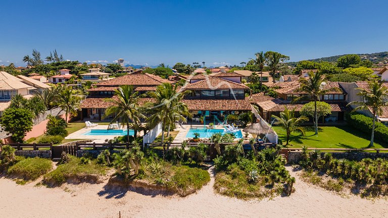 Luxury beachfront house in Búzios