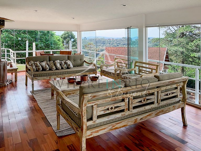 Belle maison pour les vacances à Campos de Jordão