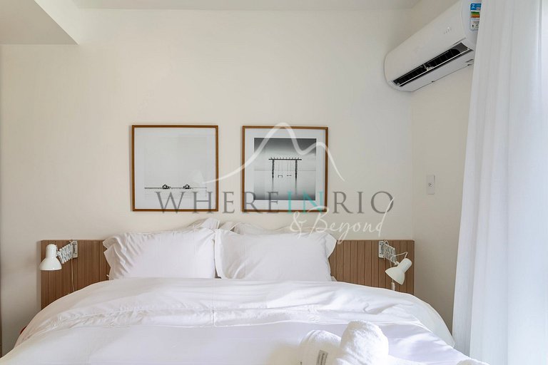 Renovated apartment in Ipanema with sea view