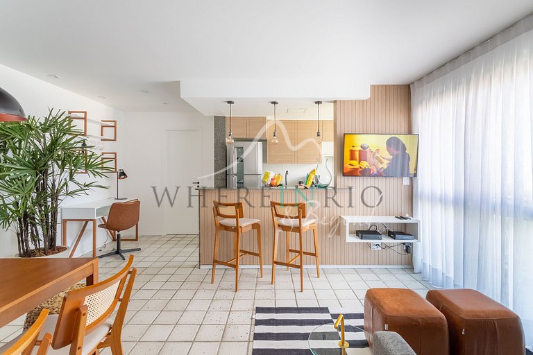 Renovated apartment in Ipanema with sea view