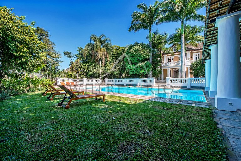 Villa Philippe in Gloria for temporary rental