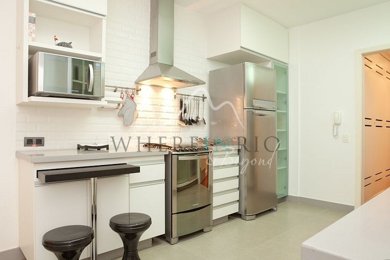 Apartment with beach views in Copacabana