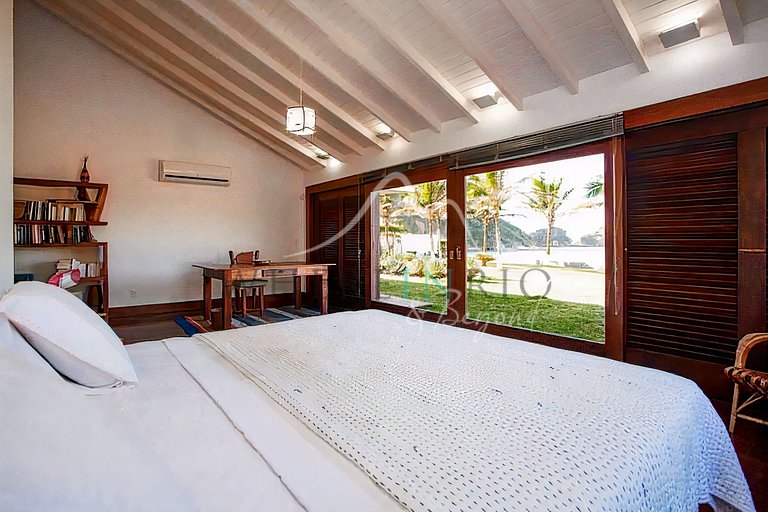 Esplendida mansão pé na areia com 6 suítes para aluguel de t