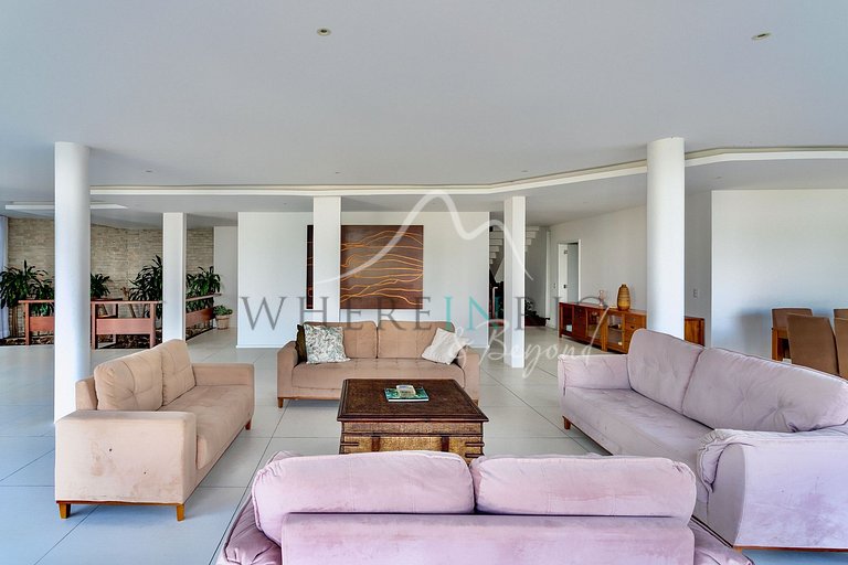 Villa exclusiva com vista para o mar em Joá