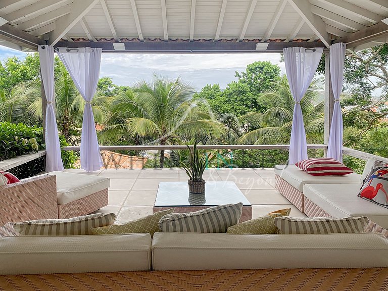 Casa de luxo com piscina em Búzios
