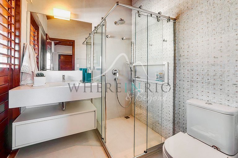 Luxurious villa with pool in Praia do Forte