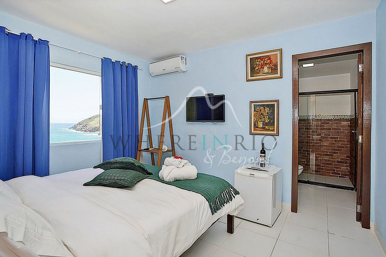 Mansão com vista mar e piscina de borda infinita em Búzios p