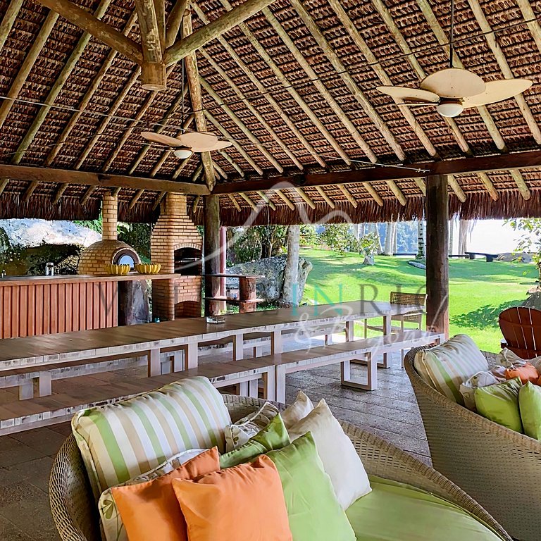 Exceptional property on Gipóia Island
