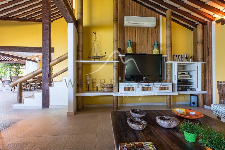 Linda casa com praia particular em Angra dos Reis
