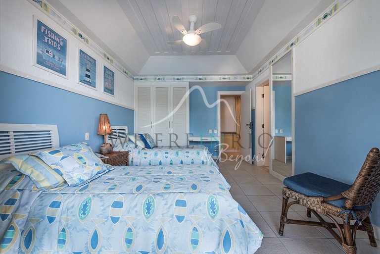 Linda casa com praia particular em Angra dos Reis