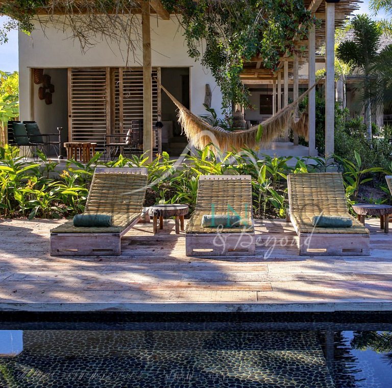 Vacation house with 5 suites in Trancoso with pool