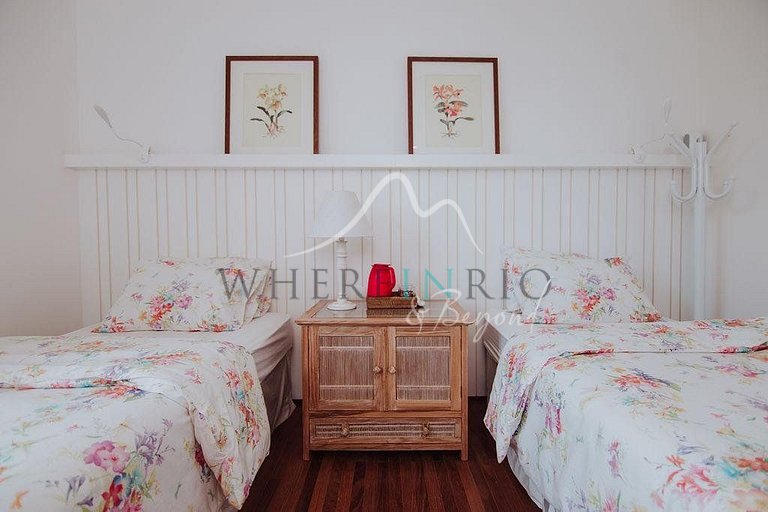 Appartement de luxe pour des locations saisonnières à Angra