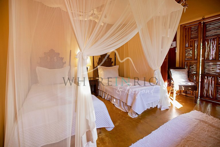 Luxury house on the seafront in Trancoso
