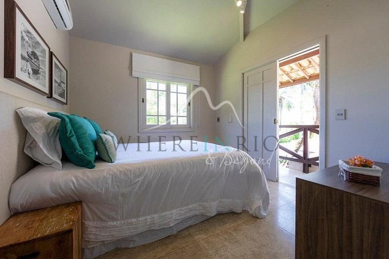 Casa de luxo com 5 suítes na Praia do Forte