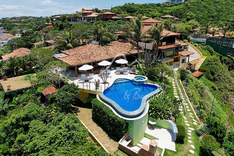 Mansão com vista mar e piscina de borda infinita em Búzios p