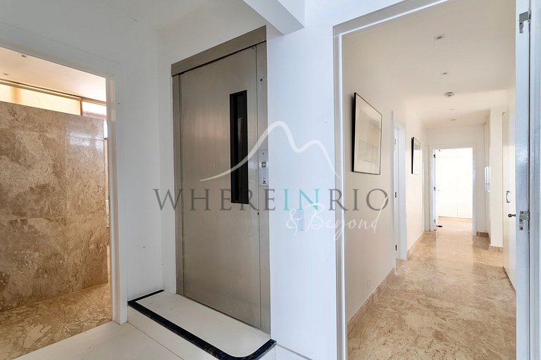 Splendide penthouse de 5 suites avec vue digne d'une carte p
