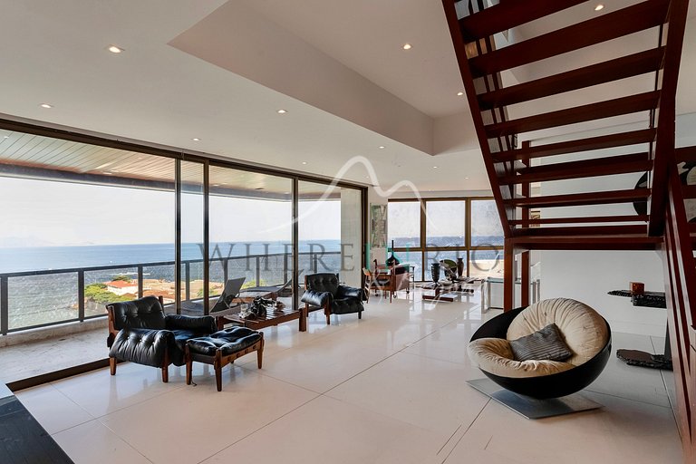 Splendide penthouse de 5 suites avec vue digne d'une carte p