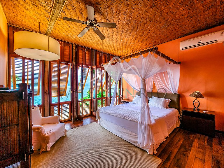 Casa privada con piscina en isla paradisíaca