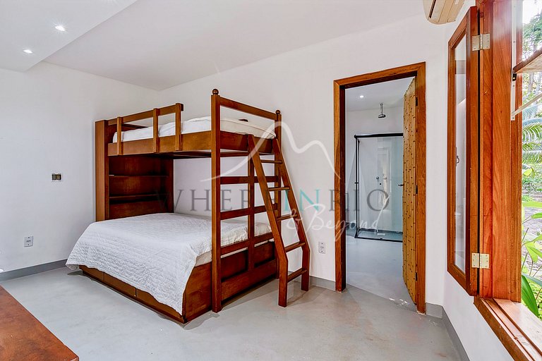 Casa privada con piscina en isla paradisíaca