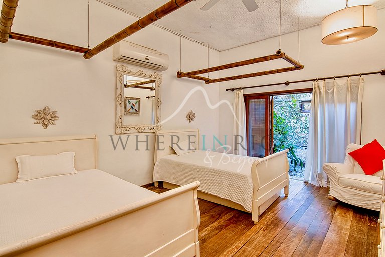 Casa privada com piscina em ilha paradisíaca