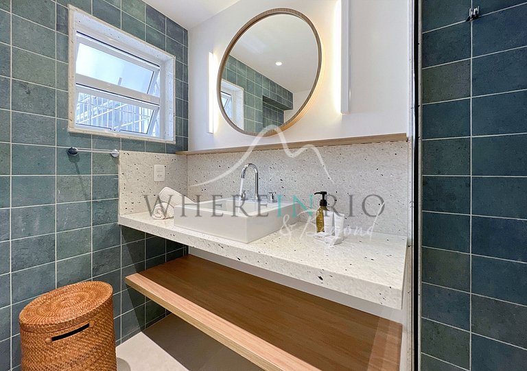 Renovated modern apartment in Ipanema