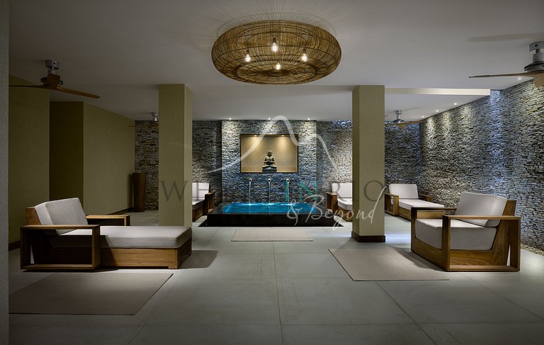 Villa de luxe avec 6 suites, piscine proche de la plage à Je