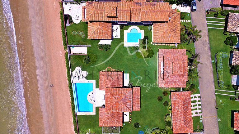 Espectacular casa frente al mar con 8 suites en Búzios para