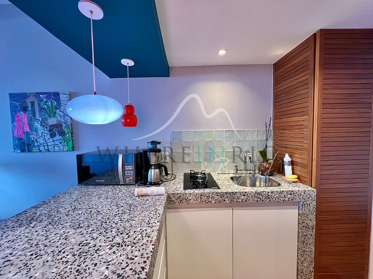 Loft in front of the sea for seasonal rental in Copacabana