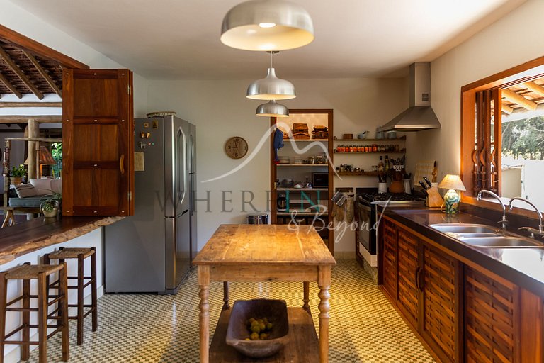 Beautiful 9 bedroom house in Trancoso