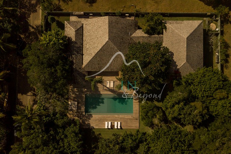 Beautiful 6 bedroom house in Trancoso