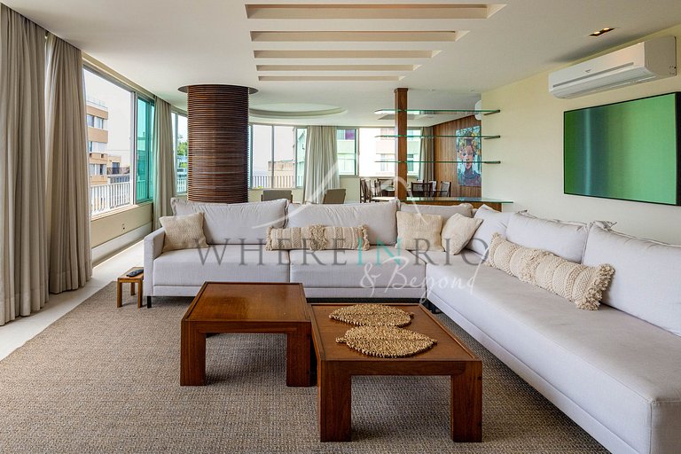 Apartamento apenas uma quadra da Praia de Ipanema