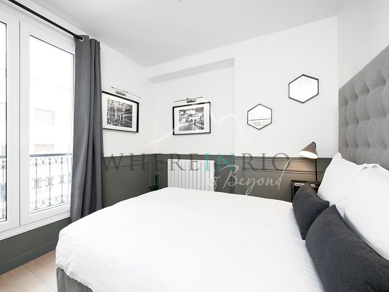 Luxury apartment with 2 bedrooms for seasonal rental in Pari