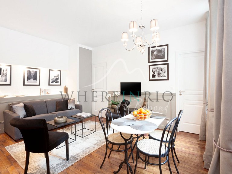 Charming, authentic Parisian apartment
