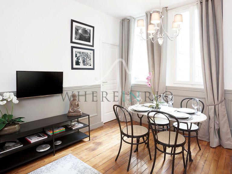 Charming, authentic Parisian apartment