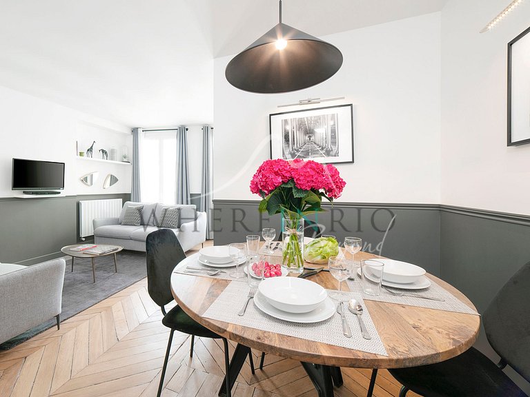 Apartamento moderno no coração de Paris