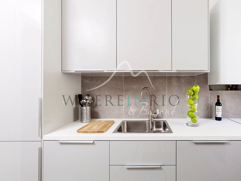 4 Bedroom apartment near the Opera in Paris