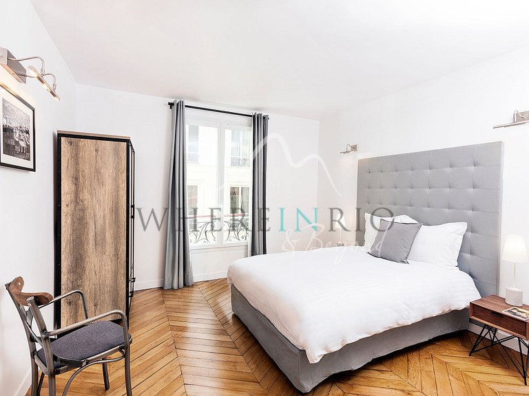 Apartamento de 4 quartos perto da Ópera em Paris