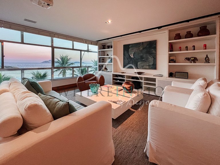 Sea view apartment for vacation in Arpoador