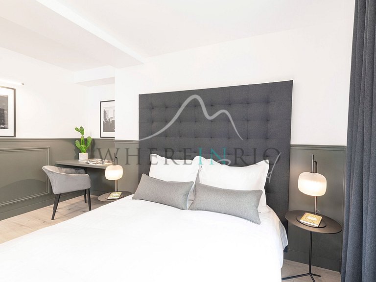 Luxury 4-bedroom apartment in Paris