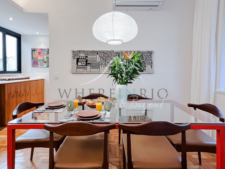 Apartamento totalmente reformado em Copacabana