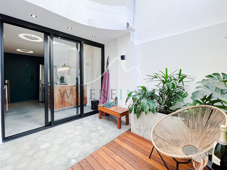 Appartement rénové avec jardin d’hiver à Copacabana