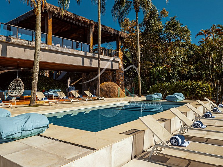 Île du Japon location privée à Angra