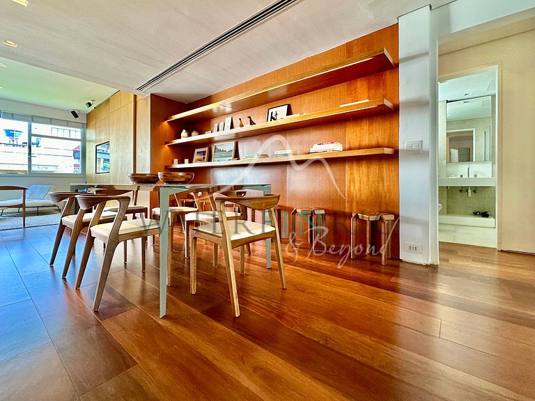 Cobertura duplex com 4 quartos em Ipanema