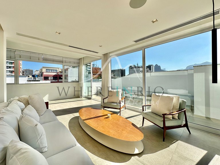 Cobertura triplex reformada em Ipanema