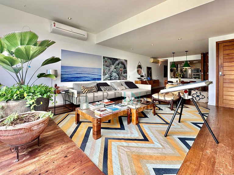 Penthouse avec Piscine et Vue Lagoa