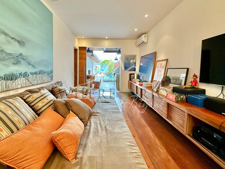 Penthouse avec Piscine et Vue Lagoa