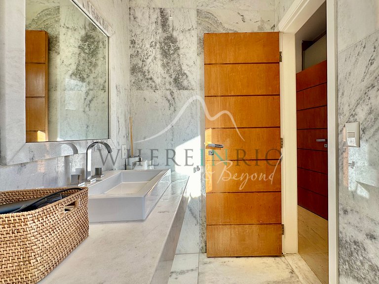 Iconic Luxury Penthouse on Copacabana Beach