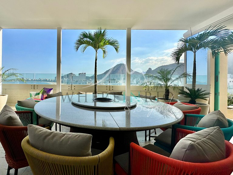 Ático de alta gama con vista al mar en Copacabana