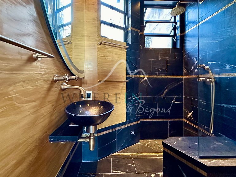 Charmoso apartamento beira-mar em Copacabana