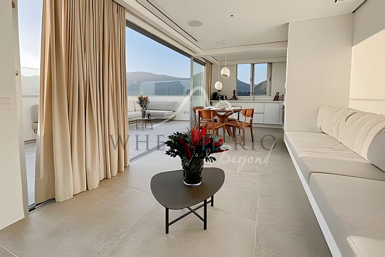 Penthouse Triplex a Louer a Ipanema
